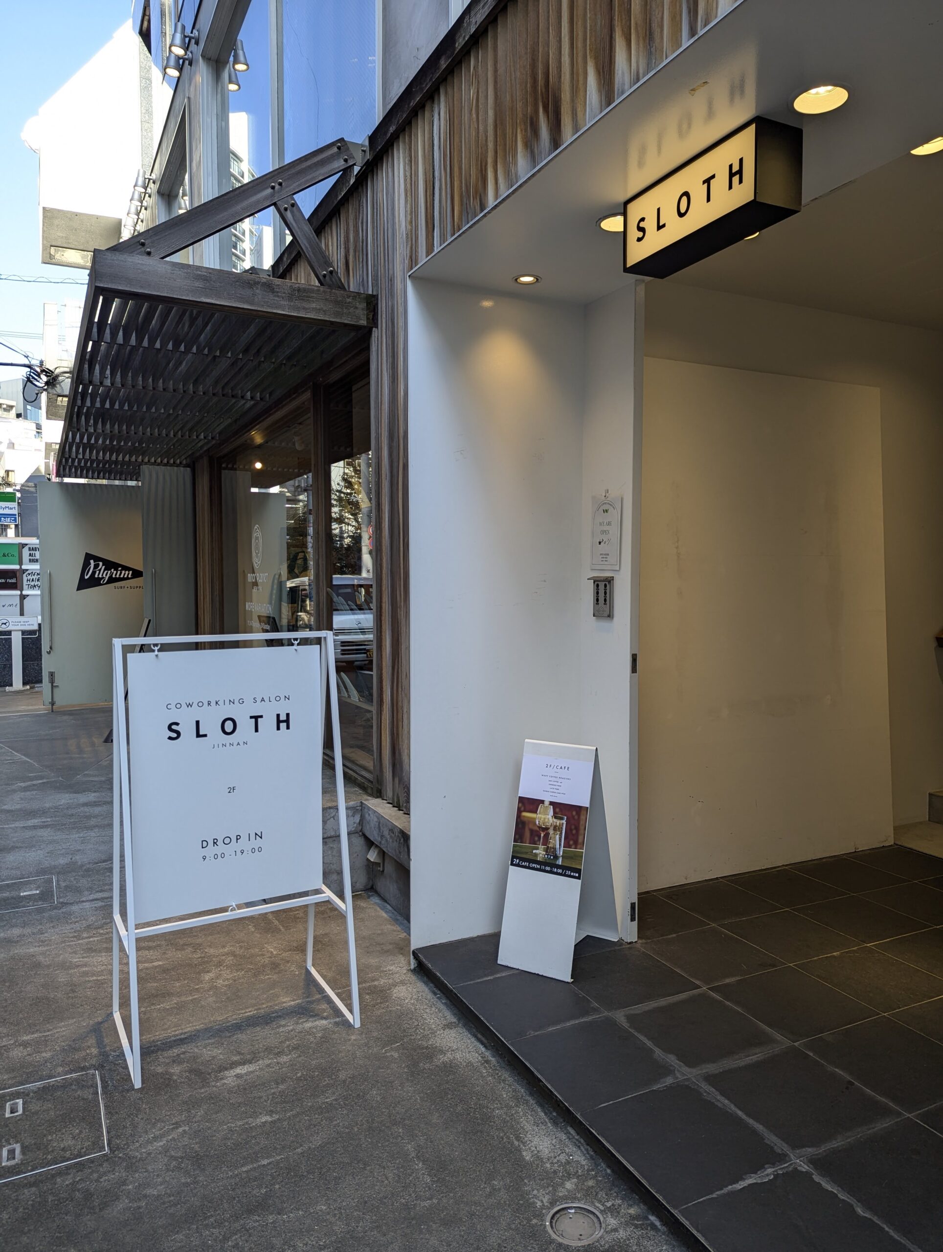 渋谷、WAVY COFFEE ROASTERS SHIBUYA(ウェービーコーヒーロース ターズ) (17)