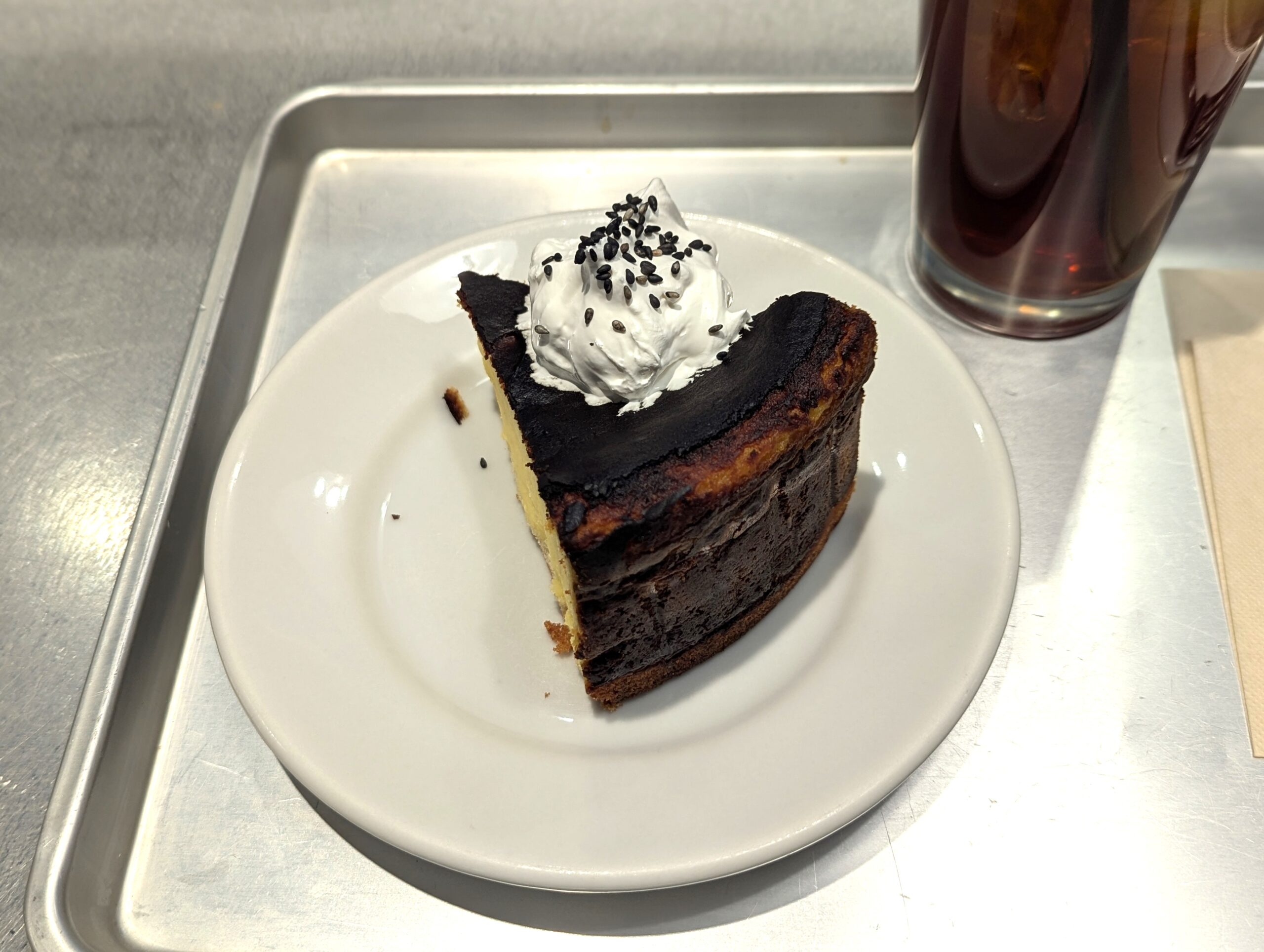 ローステッドコーヒー（Roasted COFFEE LABORATORY 渋谷神南店）スイートポテトバスクチーズケーキ (10)