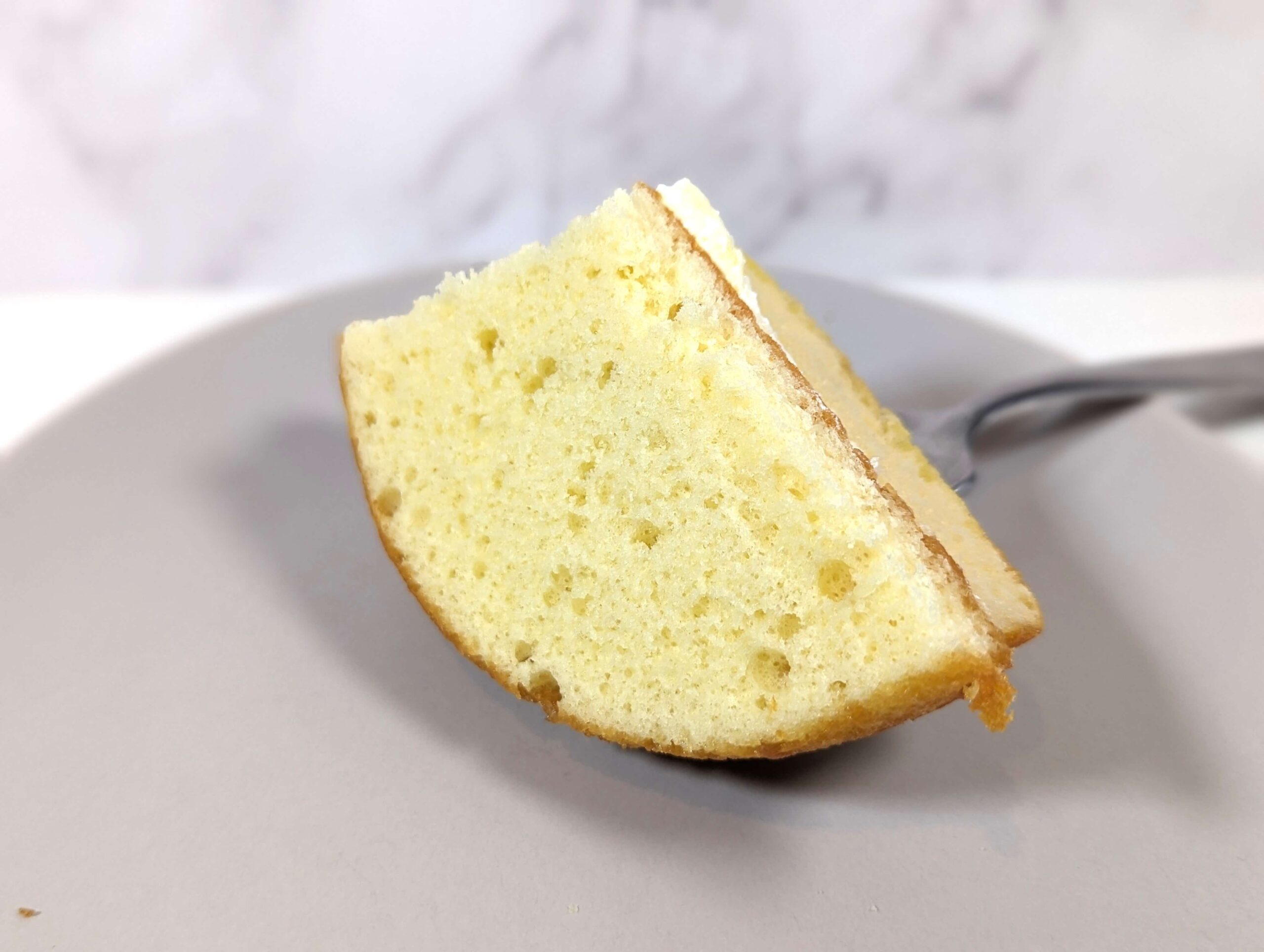 ローソンストア100・山崎製パン「焼きチーズケーキ」 20240325 (15)