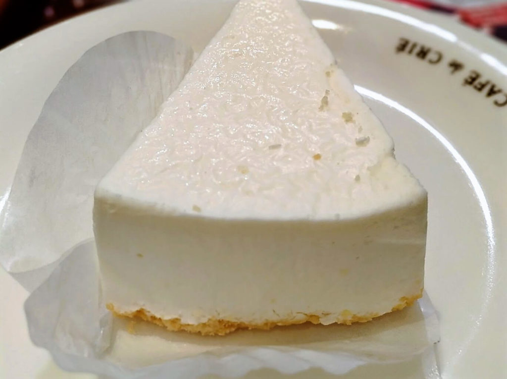 カフェ・ド・クリエ　北海道クリームチーズケーキ　画像 (1)