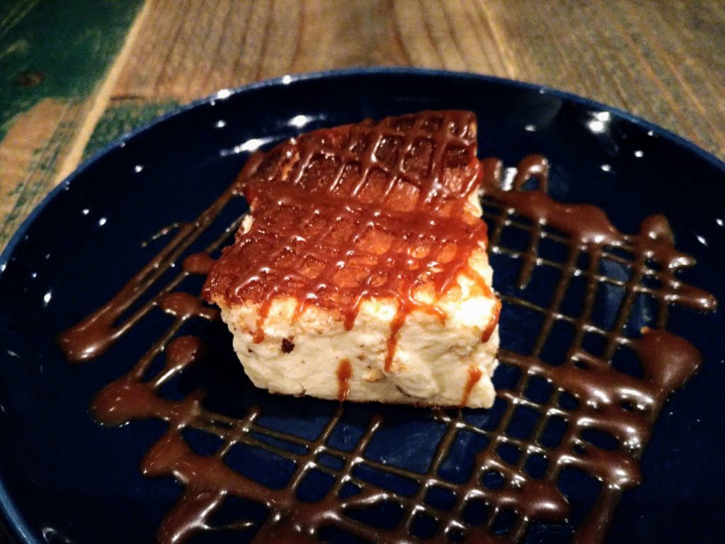 suzu cafe(渋谷) 焦がしキャラメルの濃厚チーズケーキ (4)