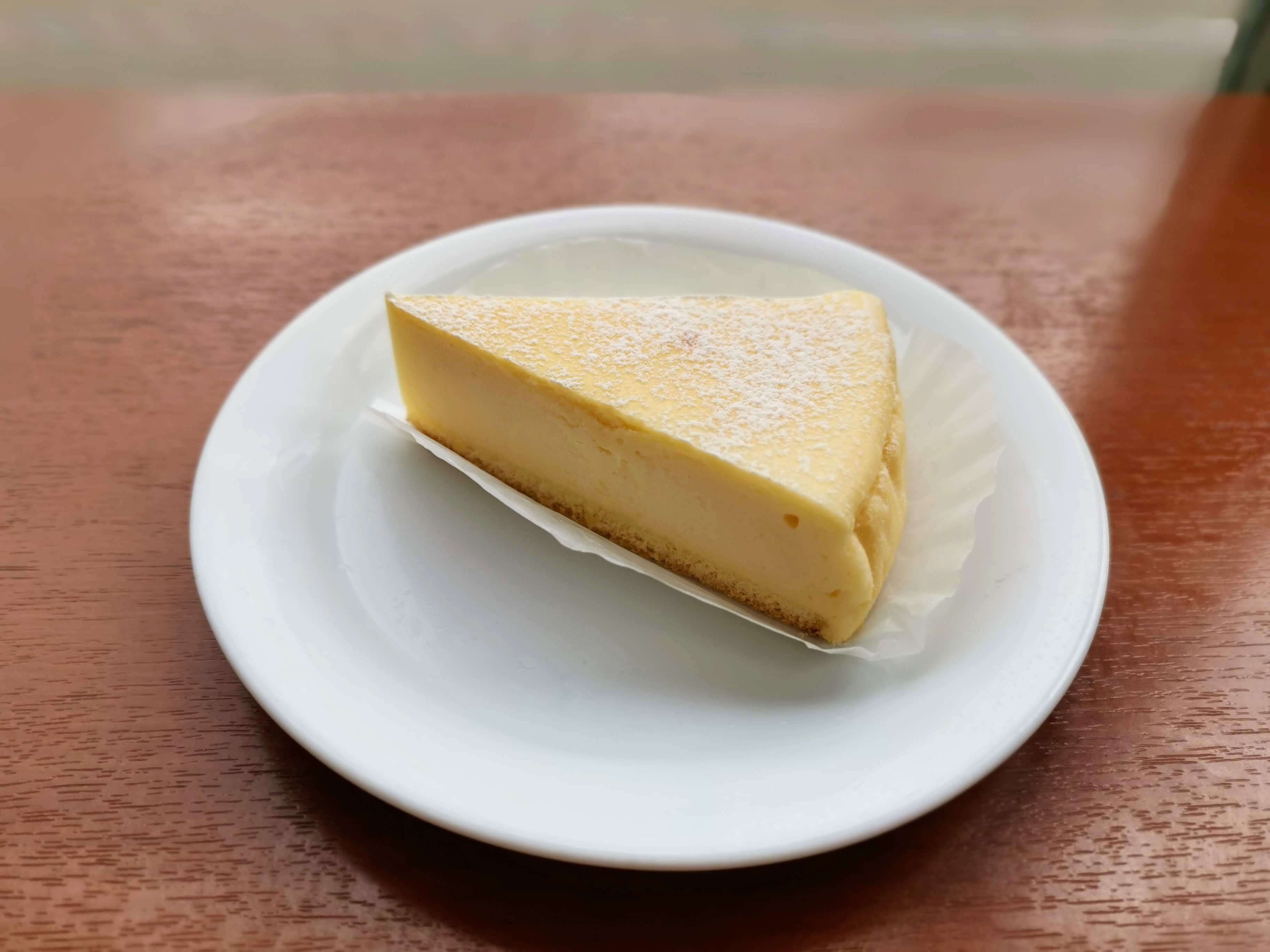 ベローチェ　ベイクドチーズケーキ (4)