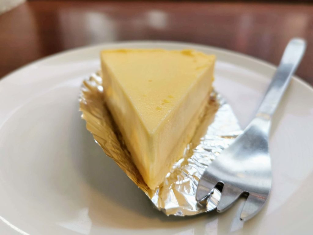 上島珈琲店　湯蒸しのチーズケーキ