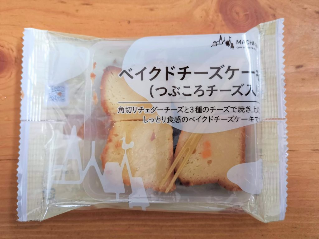 ローソン　コスモフーズ　ベイクドチーズケーキ（つぶころチーズ入り） (4)
