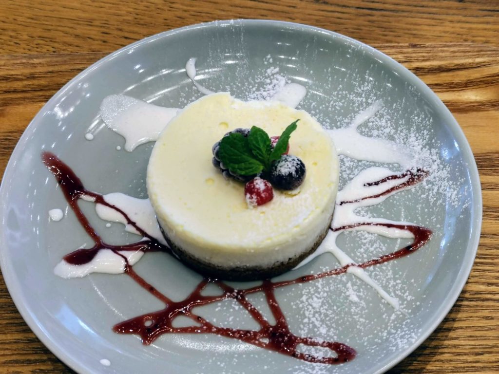 渋谷【café 1886 at Bosch】ベイクドチーズケーキ