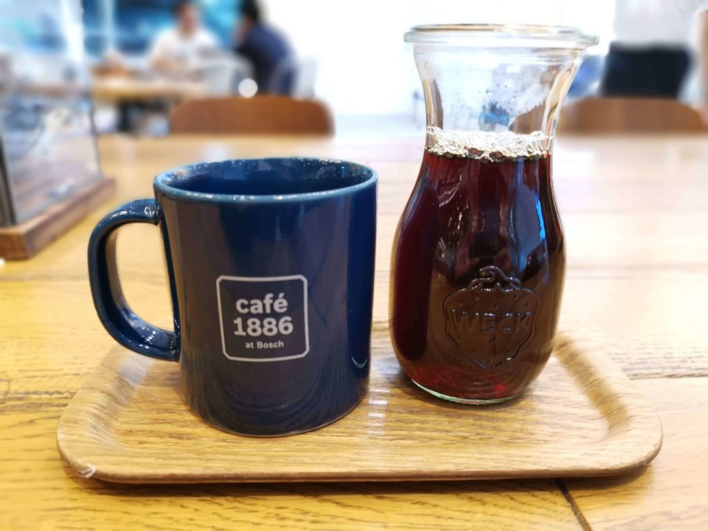 渋谷【café 1886 at Bosch】店内