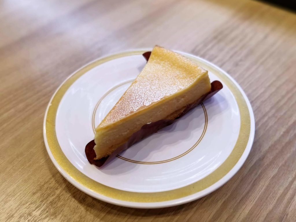 【かっぱ寿司】のリッチなベイクドチーズケーキ