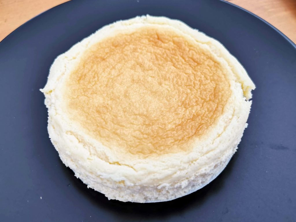 リトルローザンヌ 熟成とろとろチーズケーキ (10)