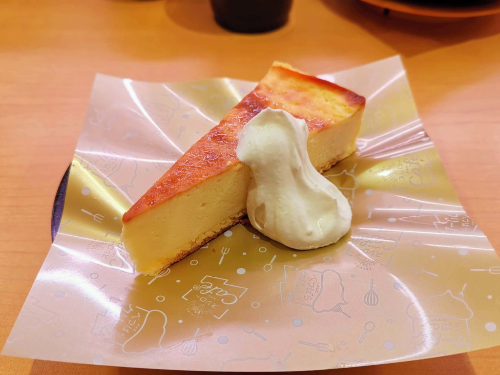スシロー　バスクチーズケーキ (2)