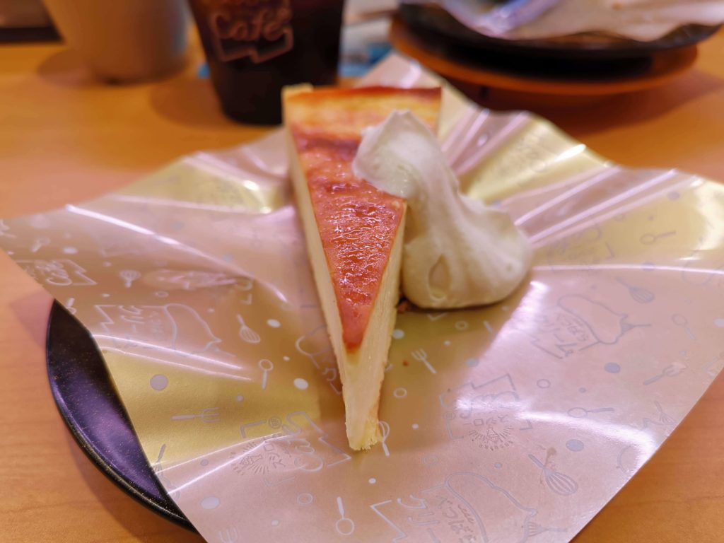 スシロー　バスクチーズケーキ (6)
