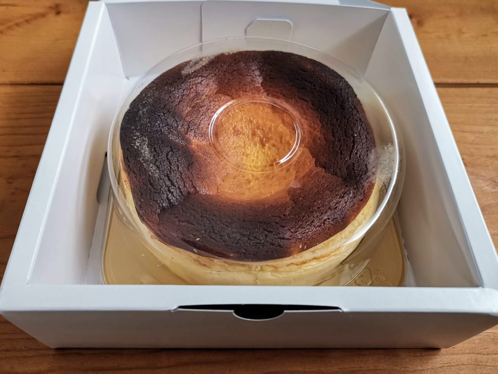 椿屋珈琲　バスクチーズケーキ