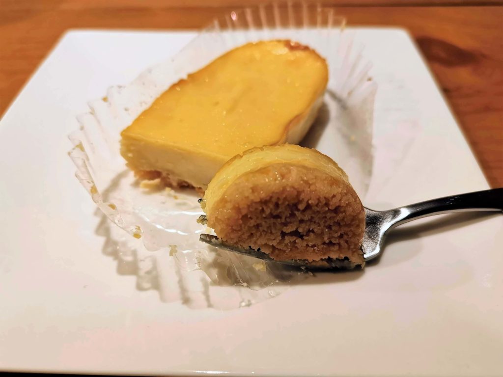 プレシア　ベイクドチーズケーキ (9)
