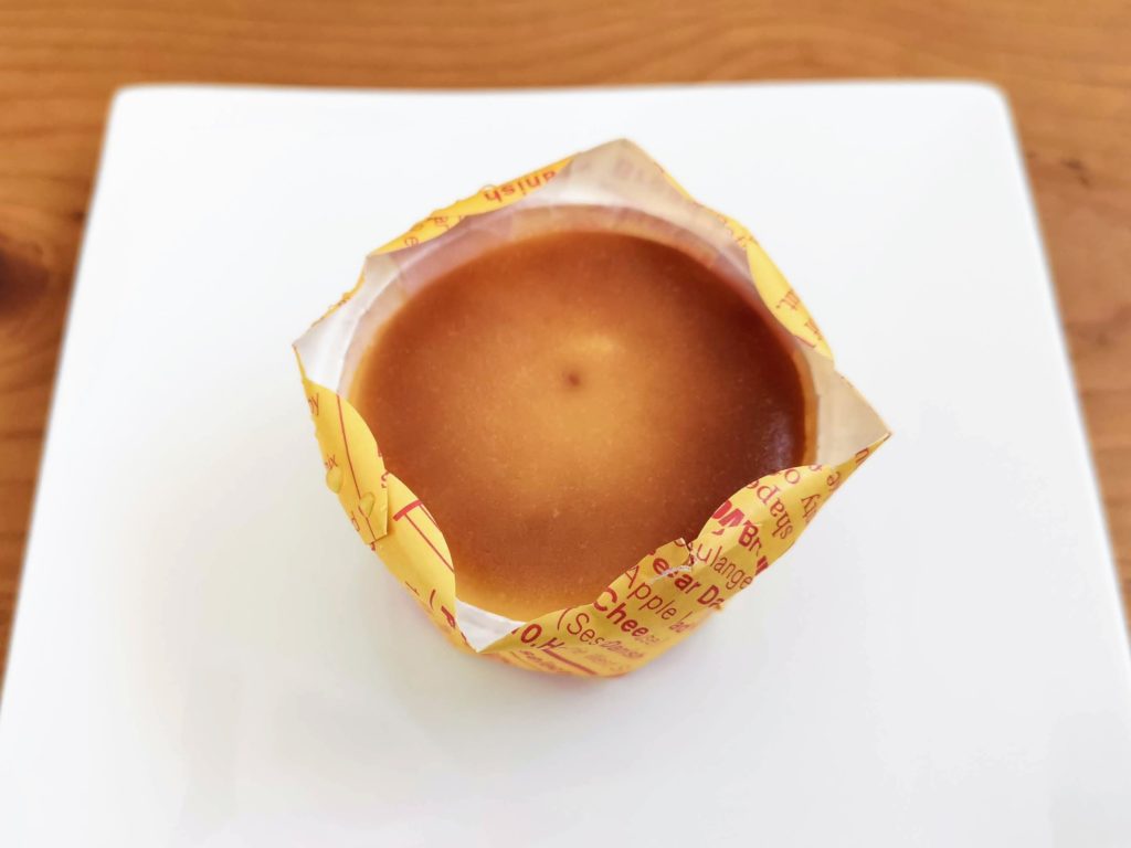 イーストナイン　直火焼バスクチーズケーキ (6)