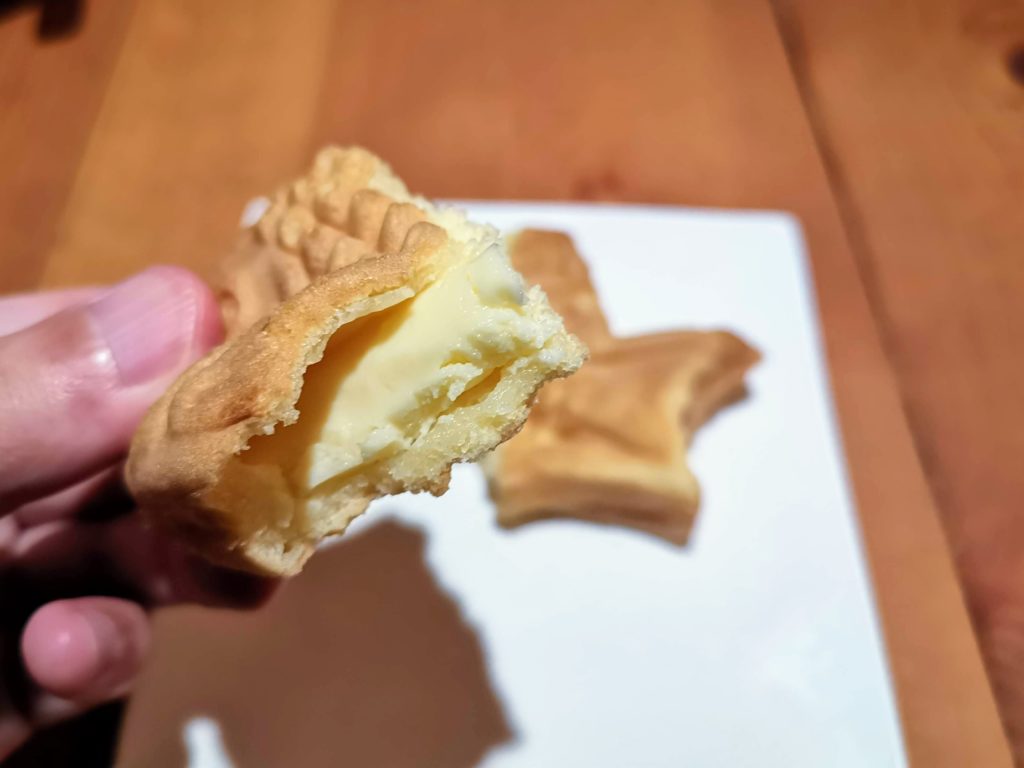 ファミリーマート　クリームチーズ　たい焼き (2)