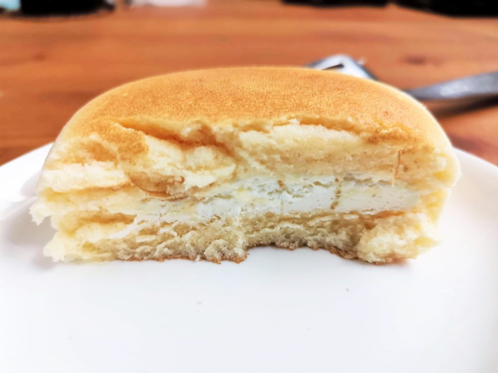 ヤマザキ　焼きチーズスフレ（北海道産チーズ）