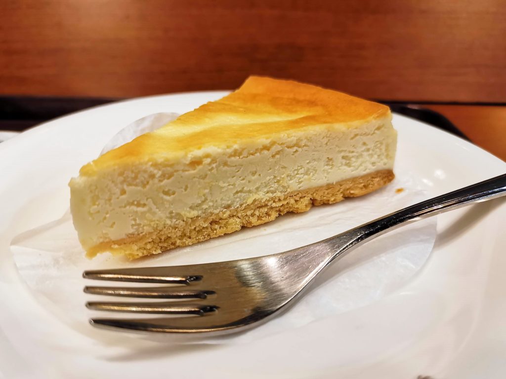カフェ・ド・クリエ　ベイクドチーズケーキ (4)