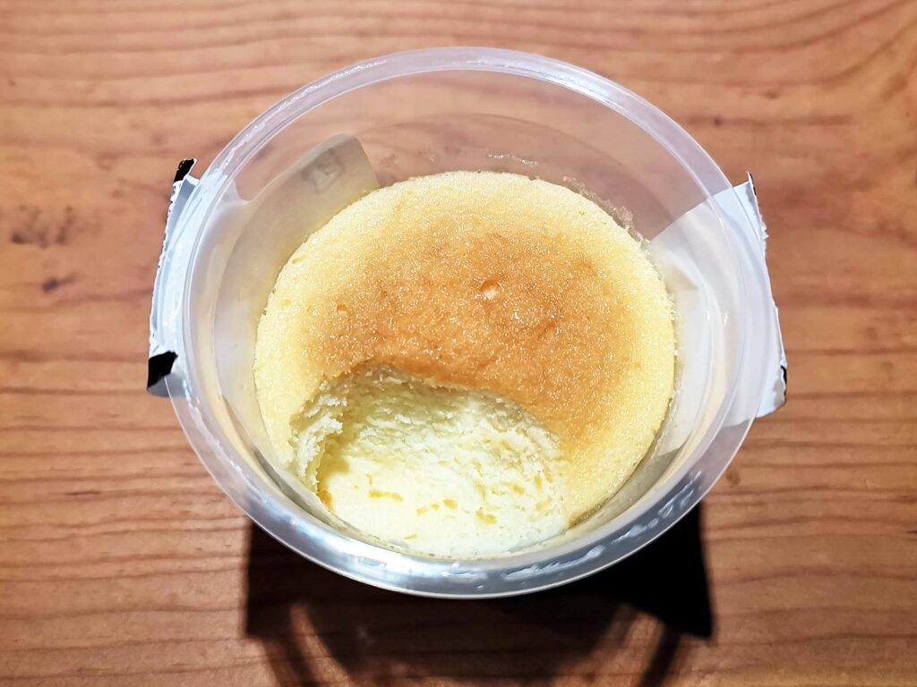 栄屋乳業　北海道チーズケーキ (8)_R