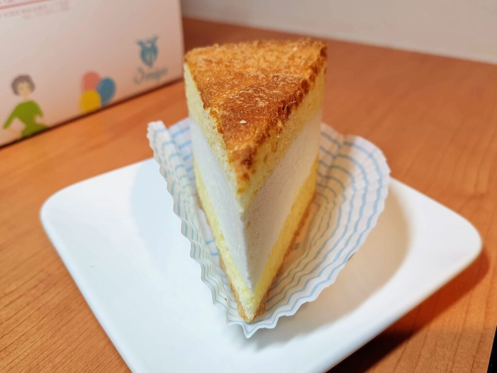 神田 近江屋洋菓子店 チーズケーキの写真 (2)