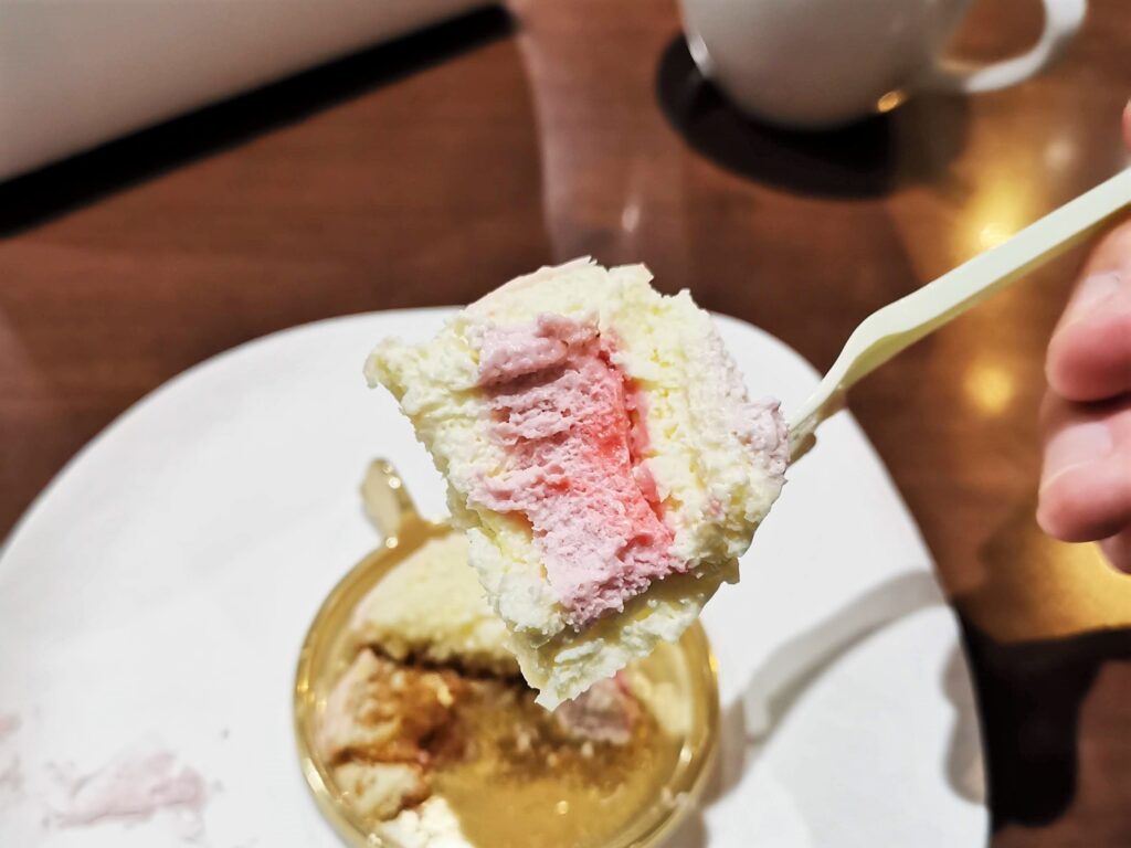 吉祥寺・西荻窪「アテスウェイ」 のチーズケーキの写真 (10)