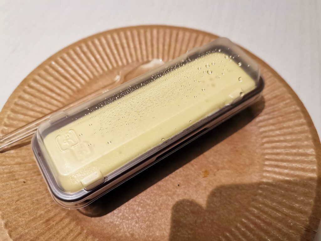 大阪・三国ヶ丘のル・グランシャリオのとろける焼きチーズケーキの写真 (3)