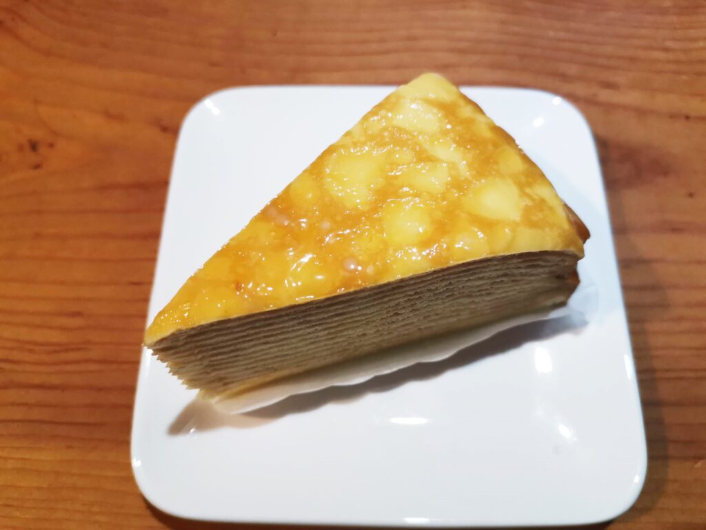 山崎製パンのミルクレープ (4)