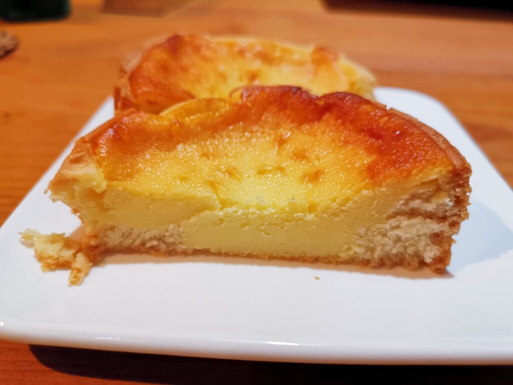 山崎製パンのチーズタルトの写真 (1)