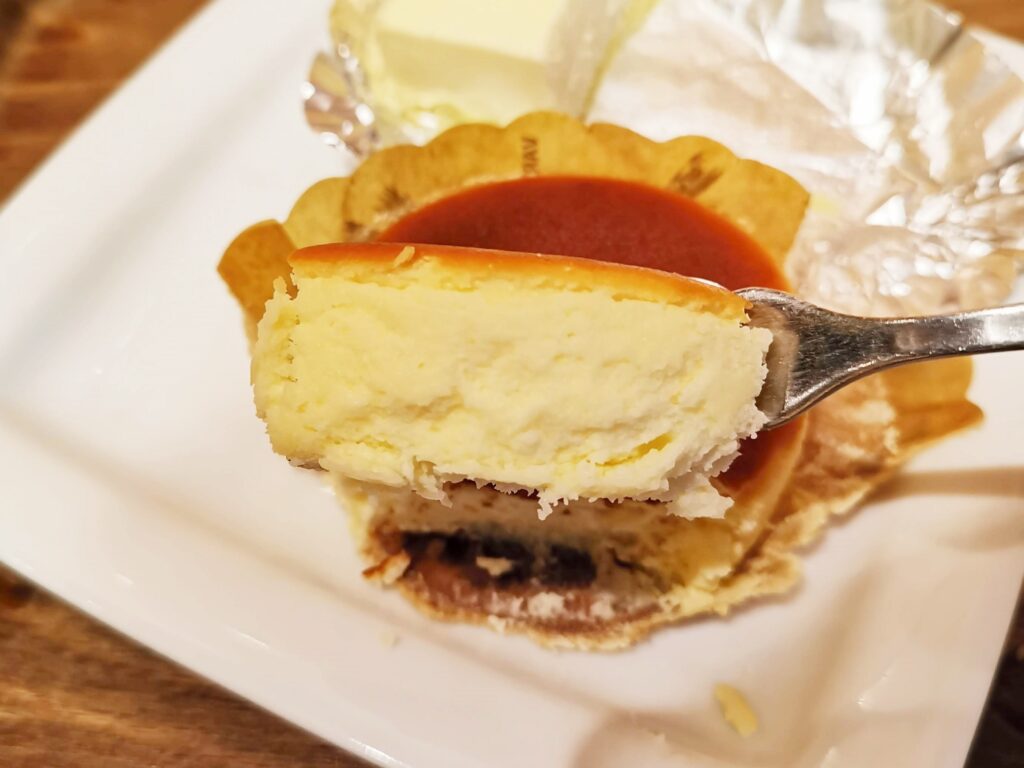 モリバコーヒーのチーズケーキ (3)