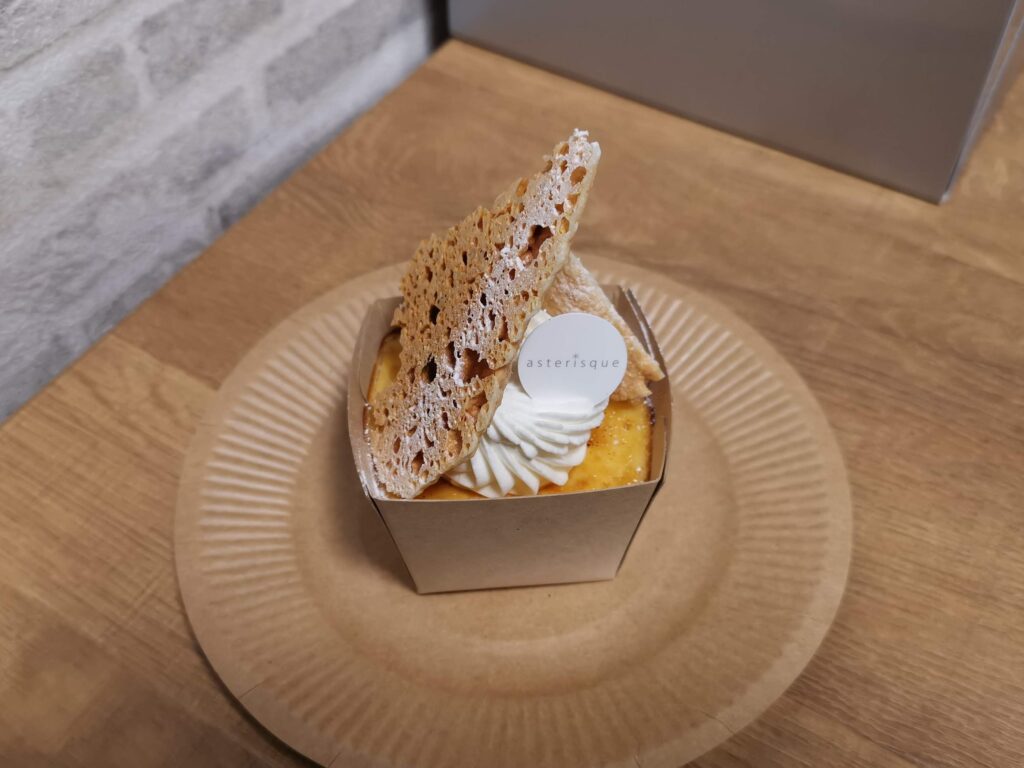 代々木上原　アステリスクのバスクチーズケーキの写真 (6)
