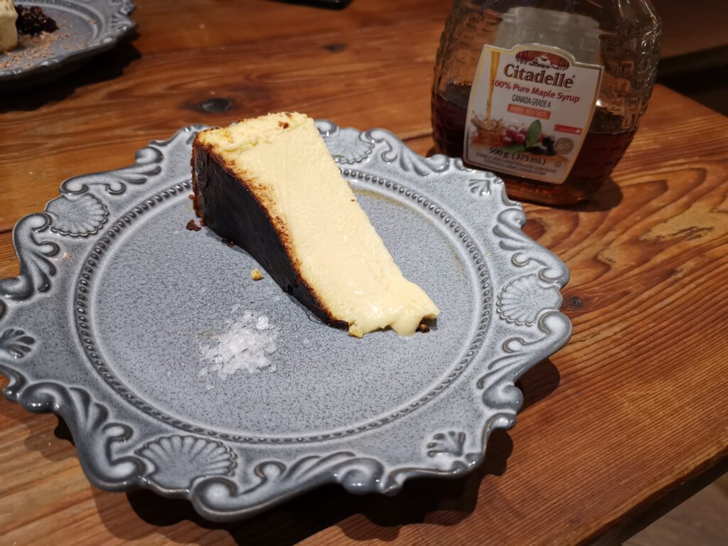 ESPRESSO D WORKS池袋のバスクチーズケーキ (4)
