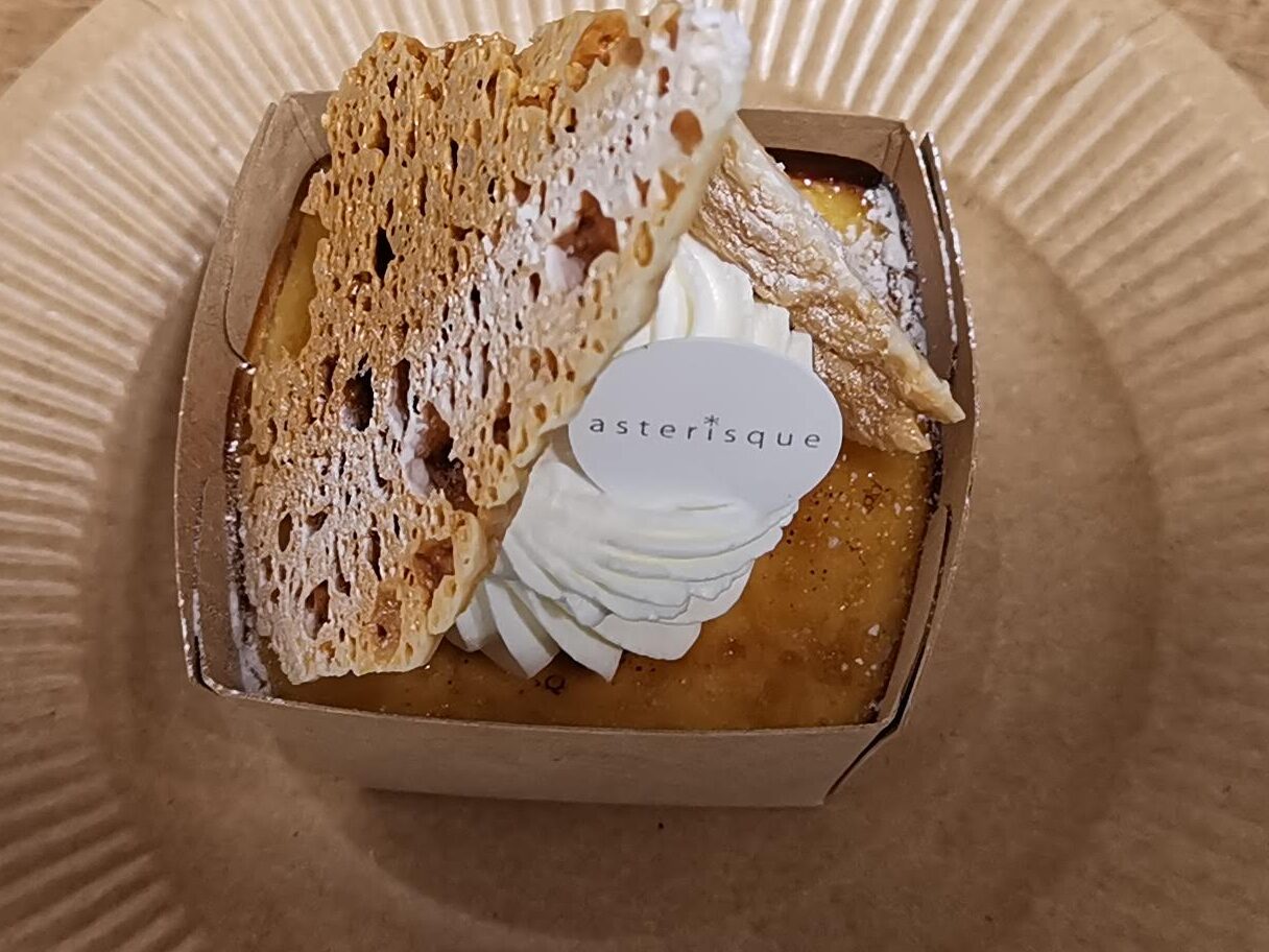 代々木上原　アステリスクのバスクチーズケーキの写真 (9)