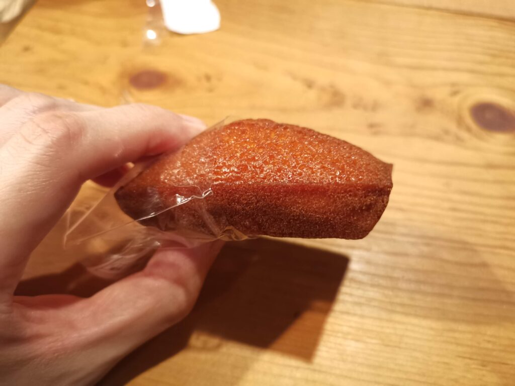 YUJI AJIKIの焼き菓子の写真