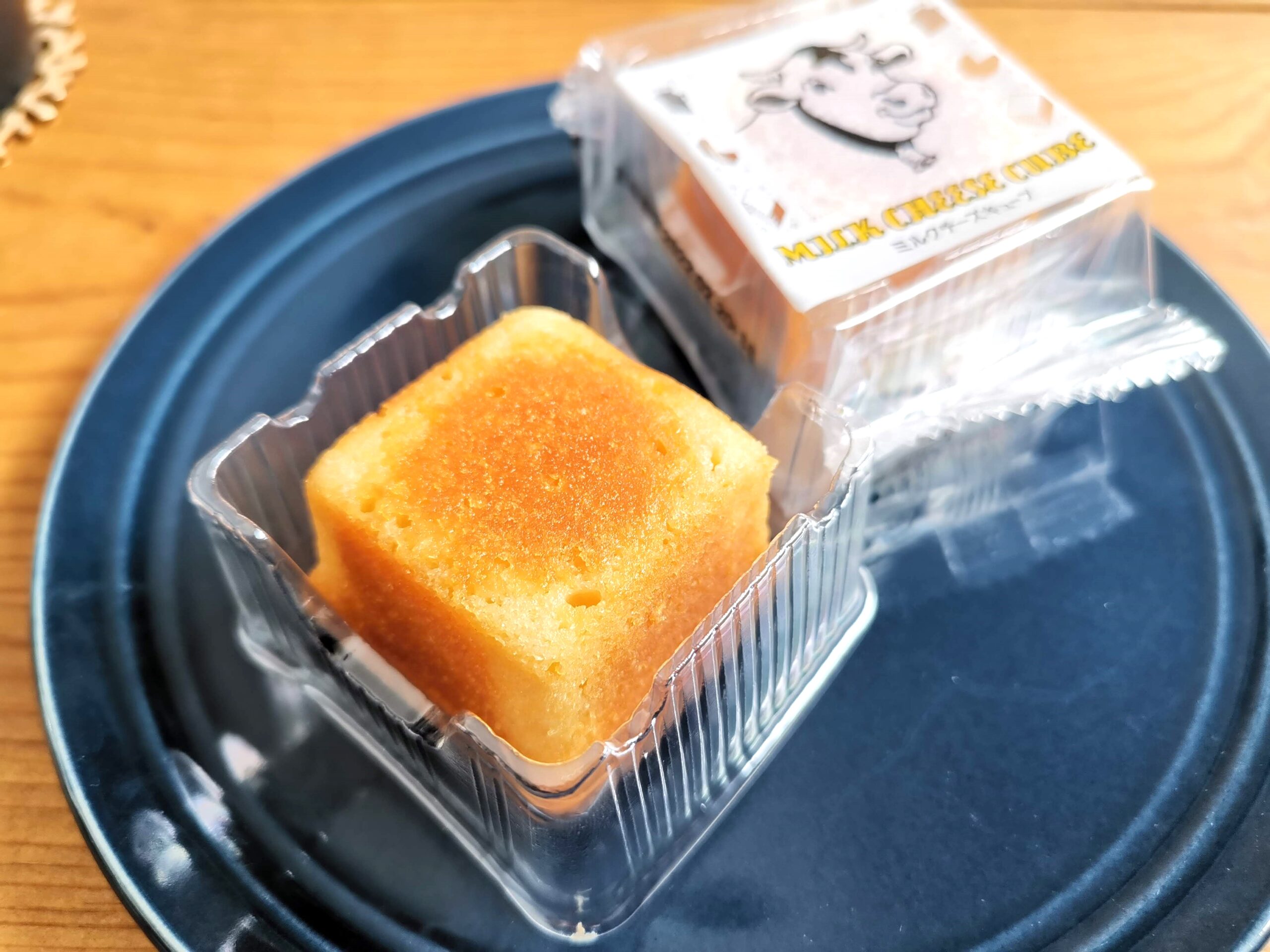 東京ミルクチーズ工場「ミルクチーズキューブ」 (2)