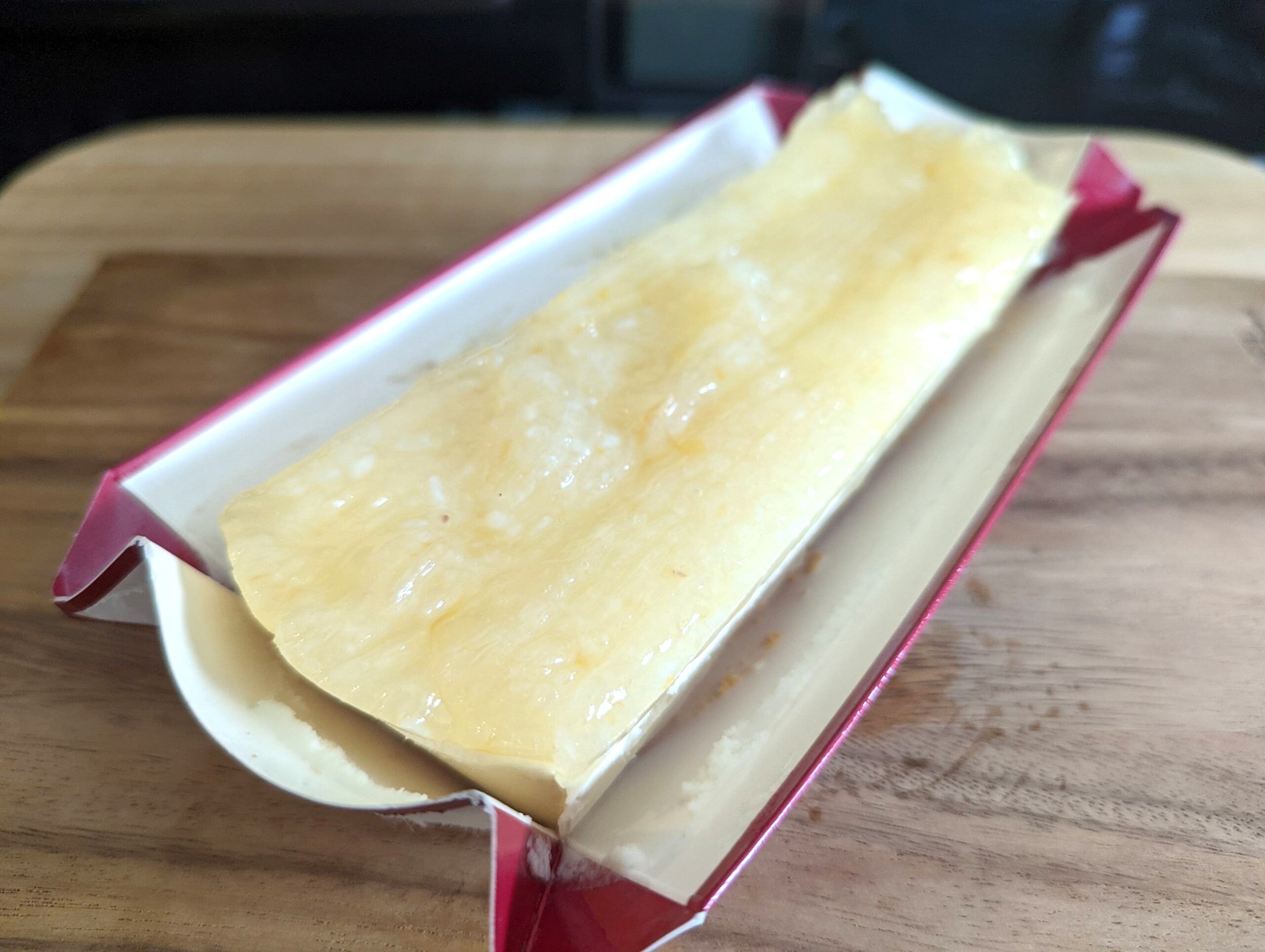 成城石井（プレミアムチーズケーキ）フレッシュ瀬戸内レモンで作ったレアチーズケーキ (7)