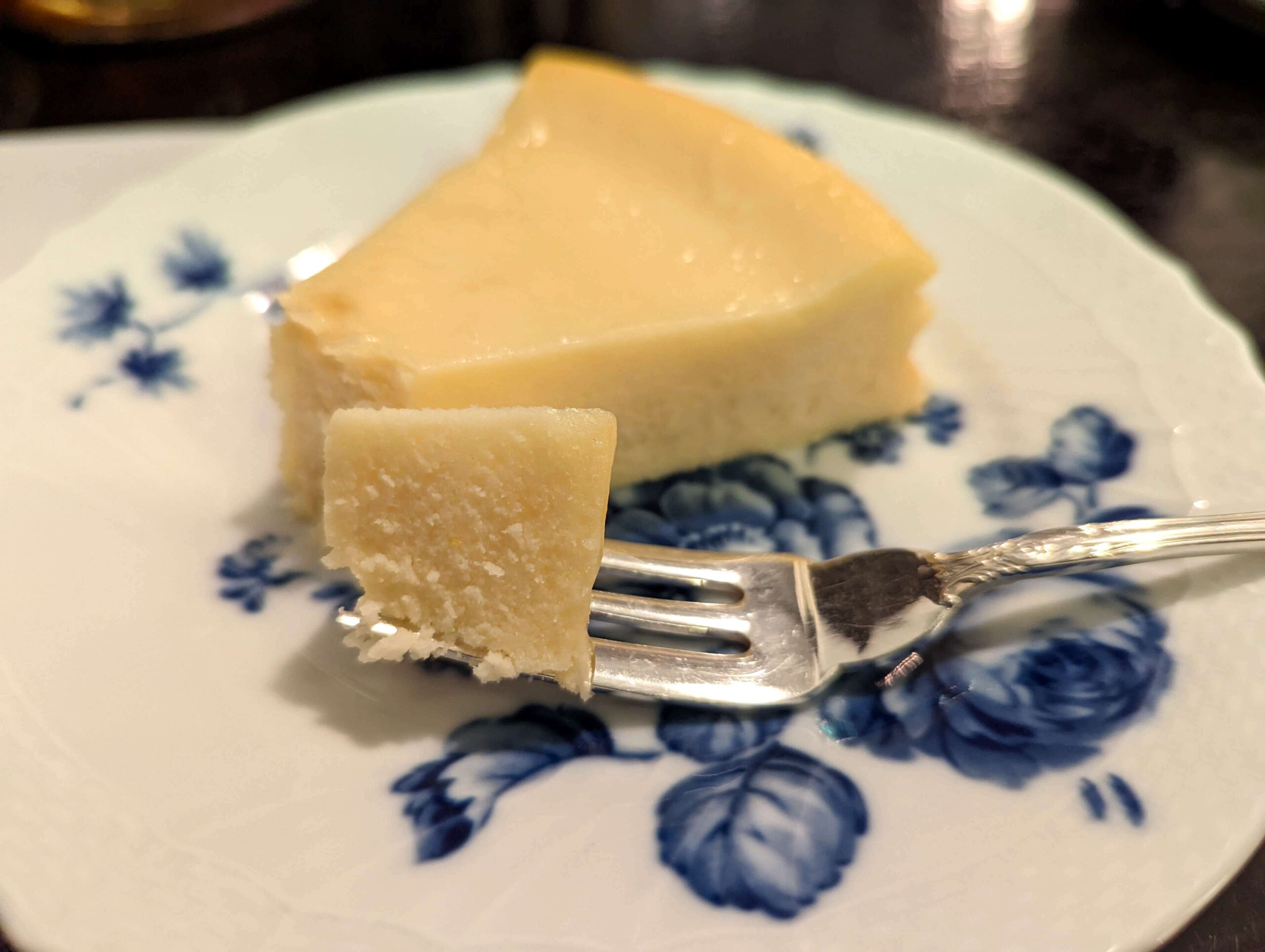 祇園・四条「フランソア喫茶室」のベイクドチーズケーキ (4)