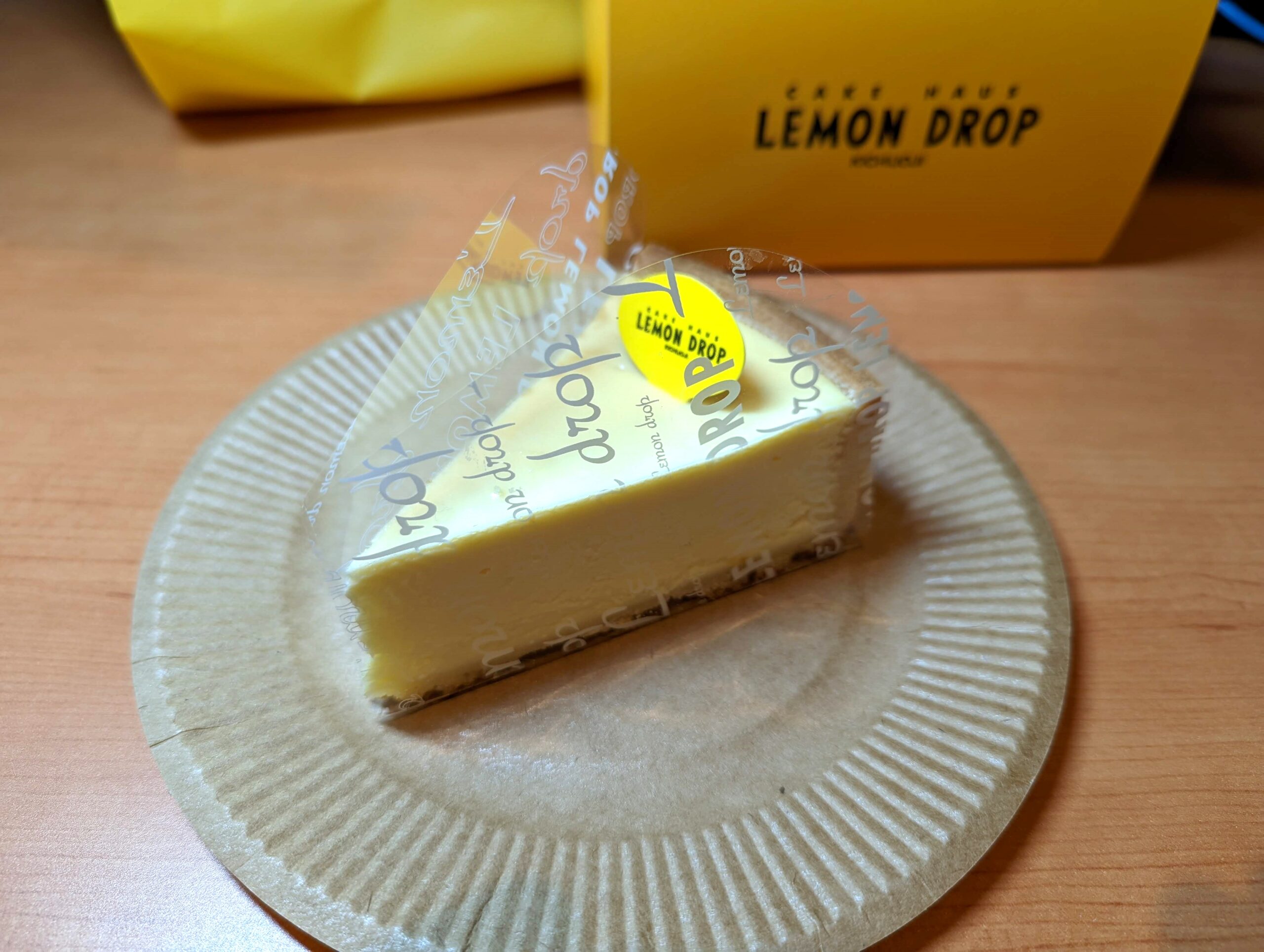 吉祥寺・レモンドロップのチーズケーキ (2)