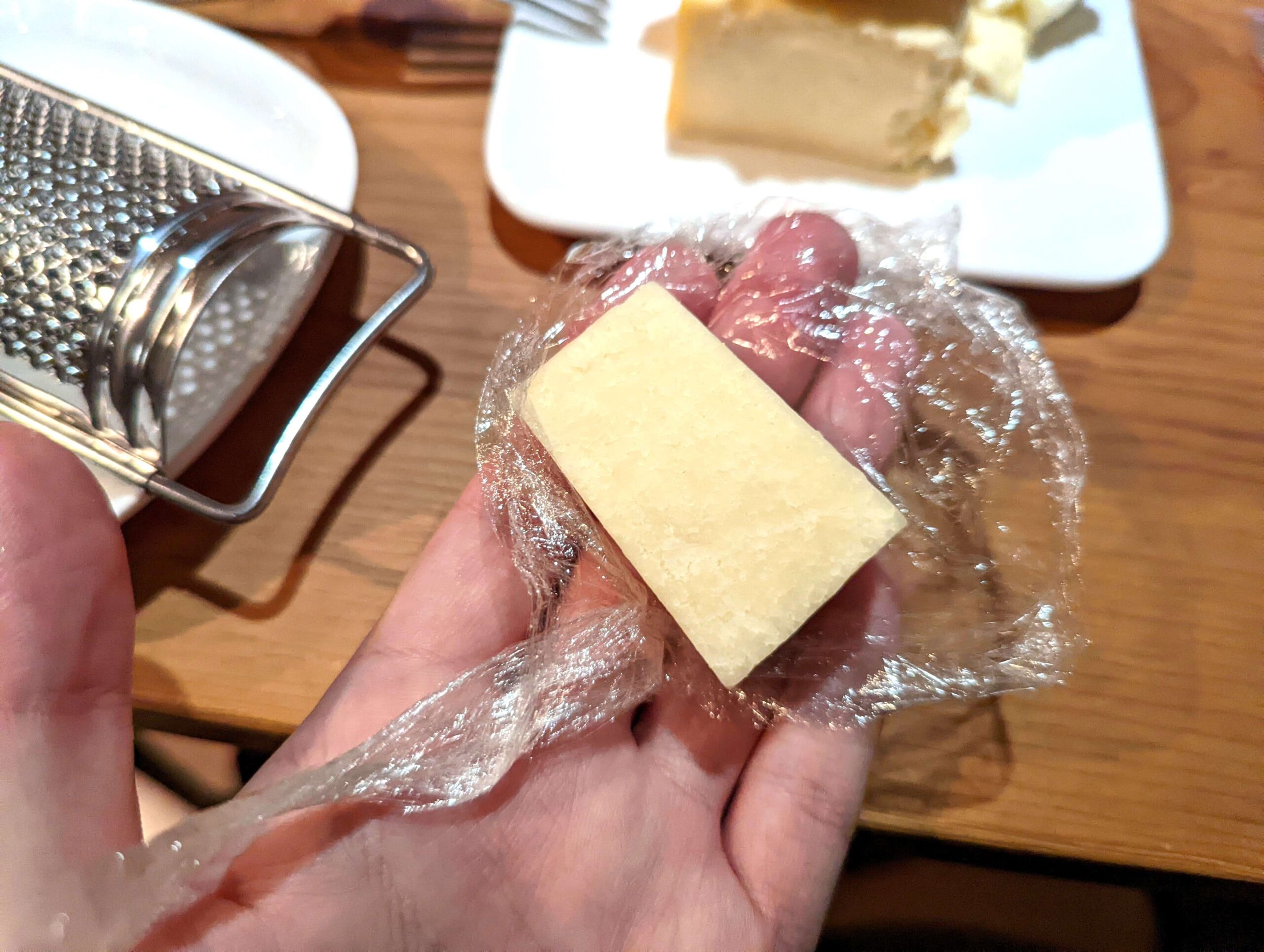 加藤洋菓子のトリプルチーズケーキ (16)