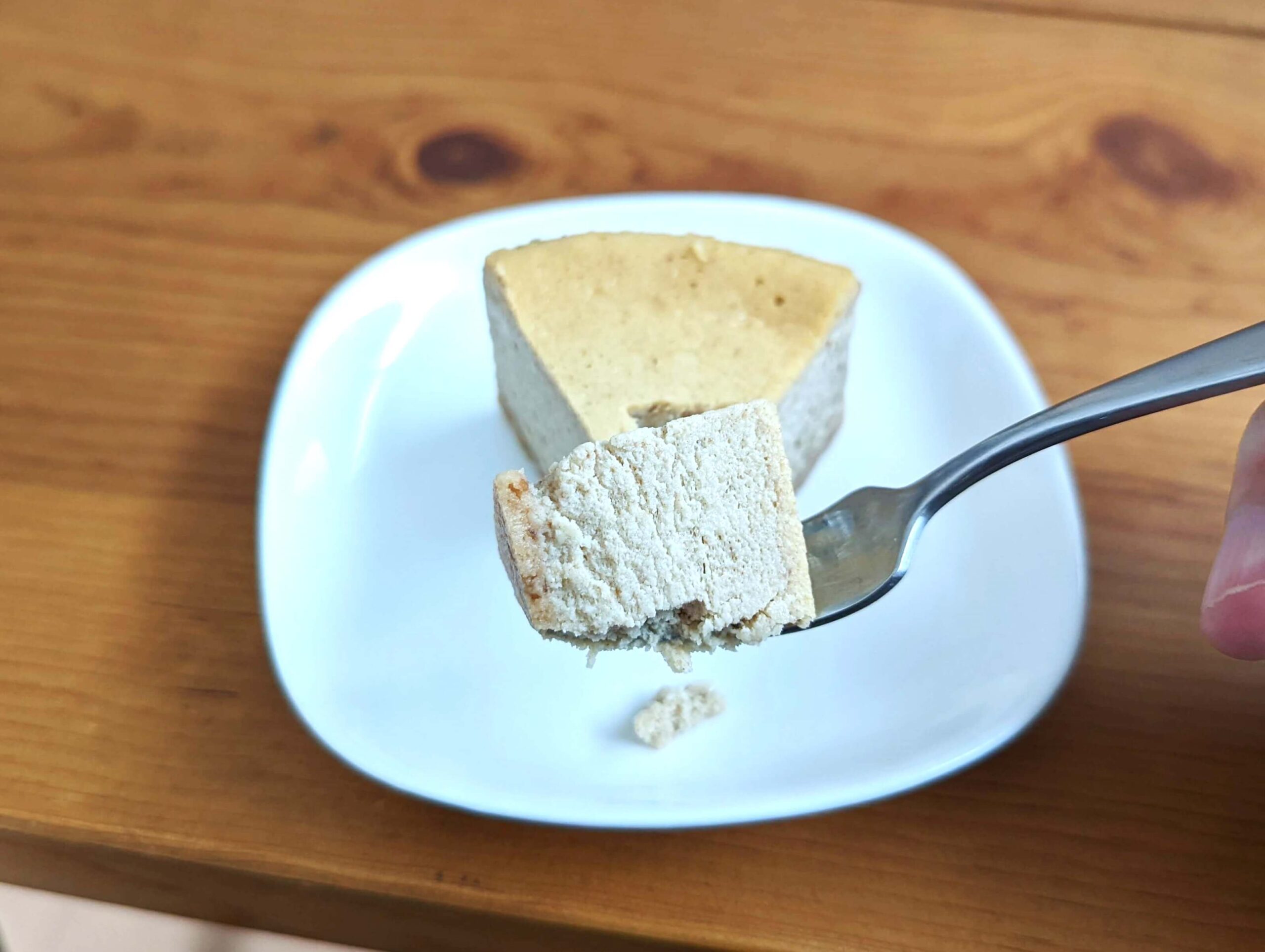 【かんらくヤ】チーズケーキアソートのシナモンチーズケーキ (1)
