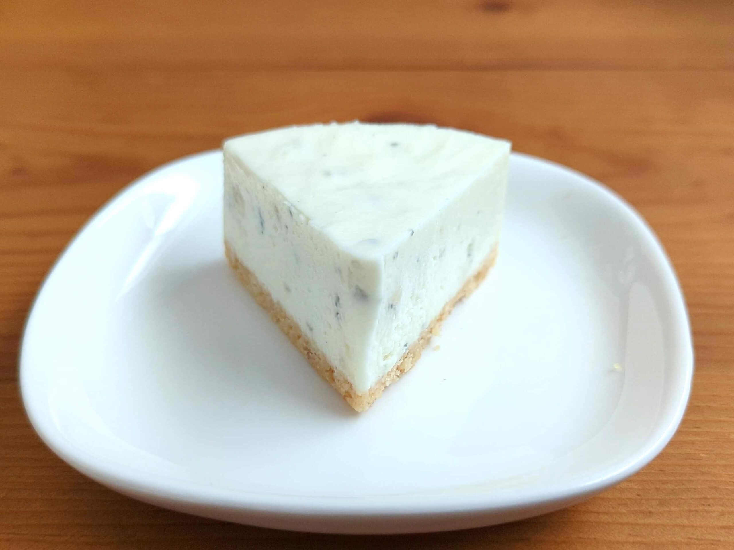 【かんらくヤ】チーズケーキアソートのゴルゴンゾーラチーズケーキ (2)