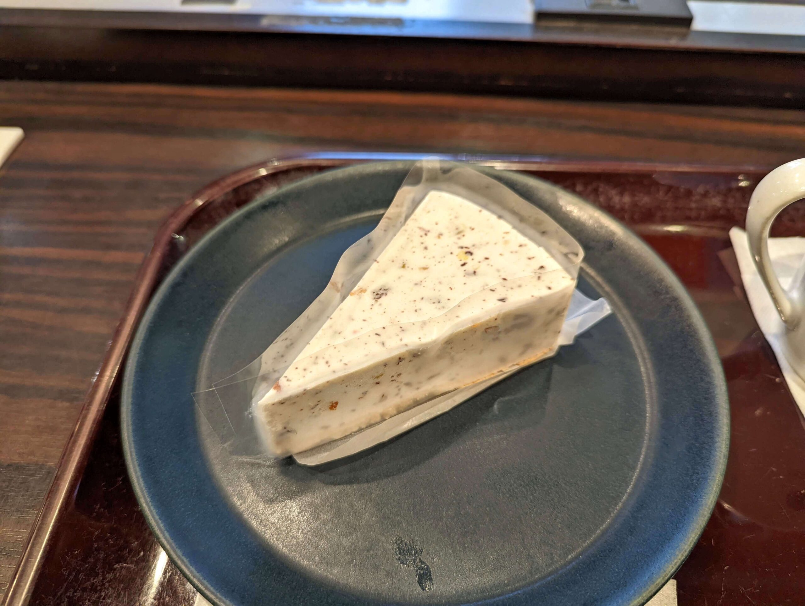 エクセルシオールカフェ・シチリア風アイスケーキ　カッサータ (1)
