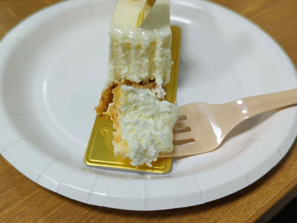 ラ・メゾン白金　レアチーズケーキ (9)