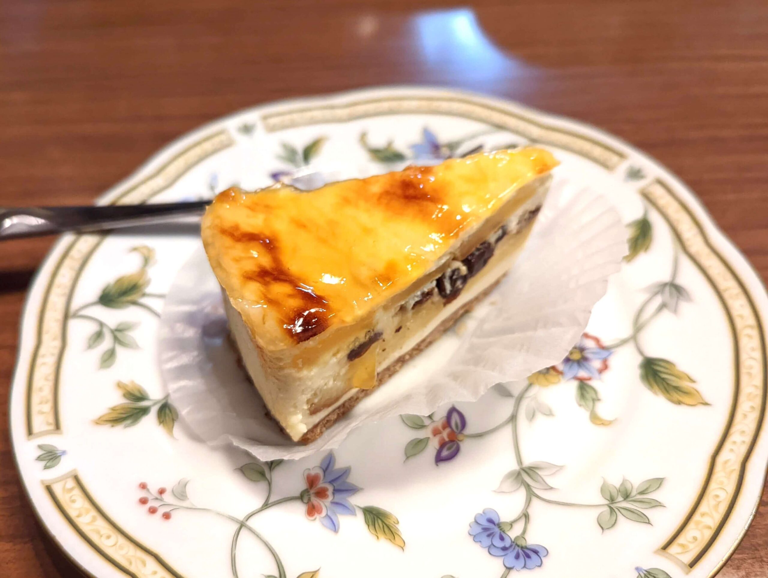 青森・弘前「ひまわり」 のチーズケーキ (1)