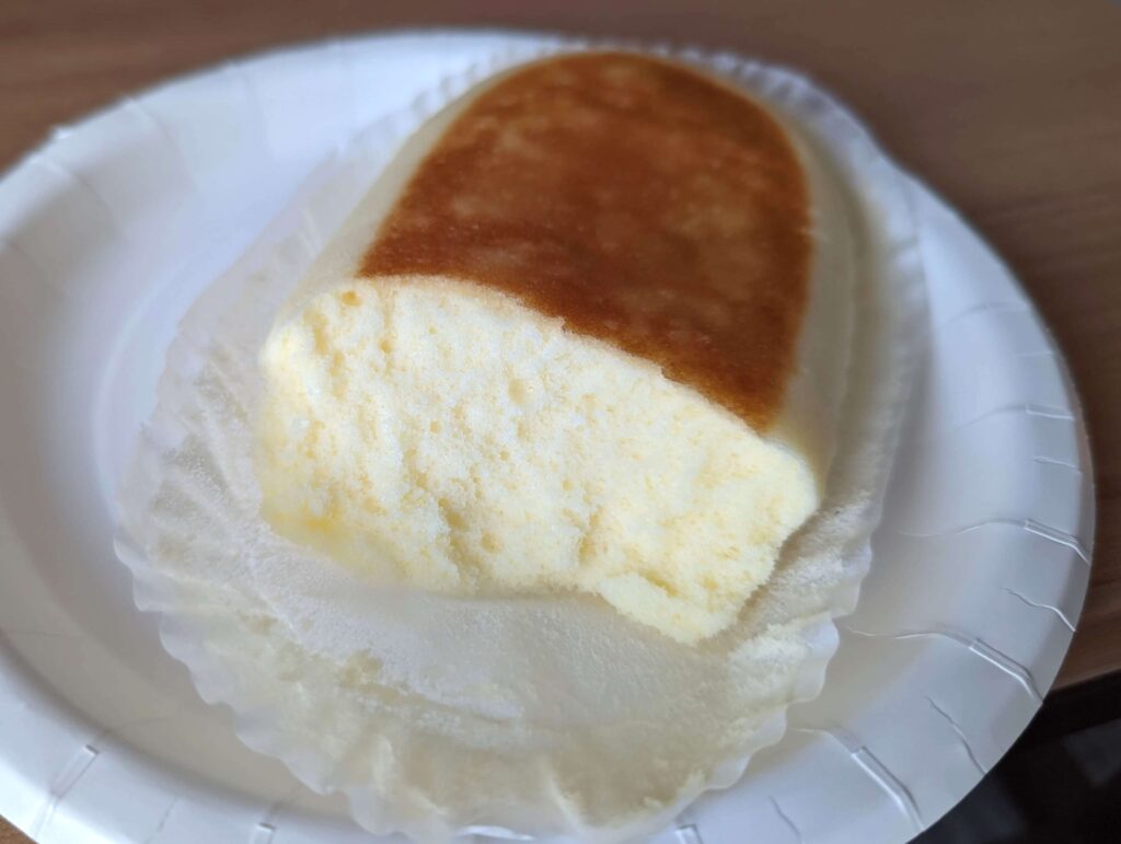 日糧製パン「チーズ蒸しパン」 (3)