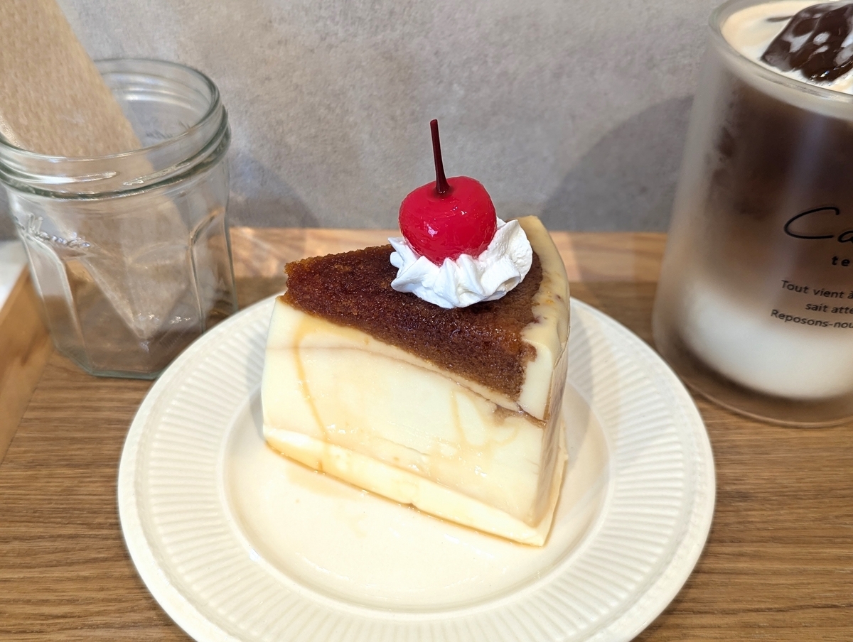 石川・金沢【中田屋（東山茶屋街店）・和味】小豆を使ったチーズケーキときんつばを実食