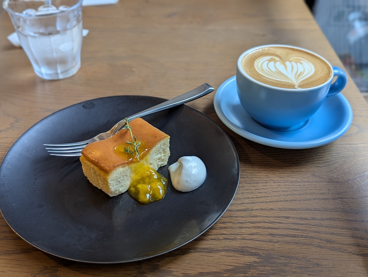 新宿【No.13cafe】のバスクチーズケーキを実食