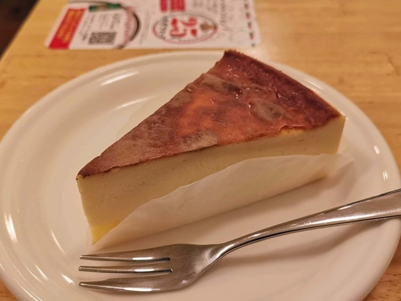 ポポラマーマ　バスクチーズケーキ (11)