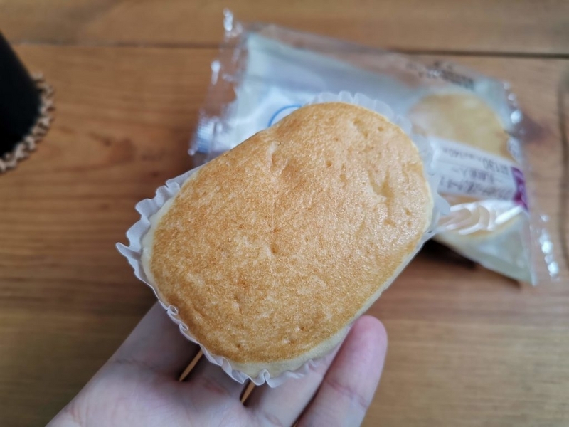 ローソン　ブランのチーズ蒸しケーキ (2)