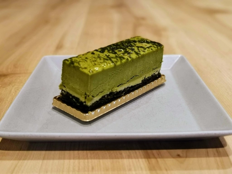 メゾンカイザー　抹茶のレアチーズケーキ (10)