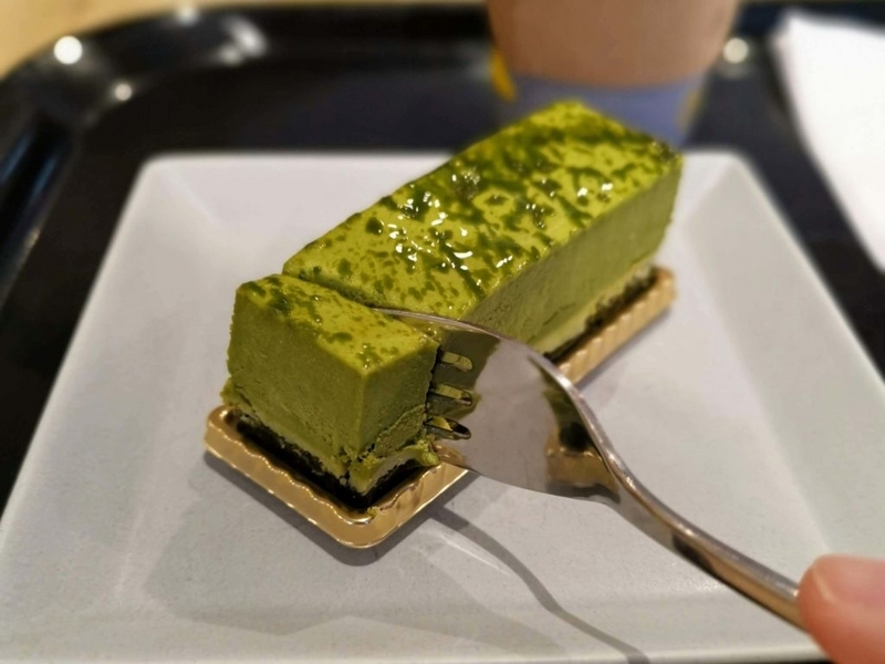 メゾンカイザー　抹茶のレアチーズケーキ (11)