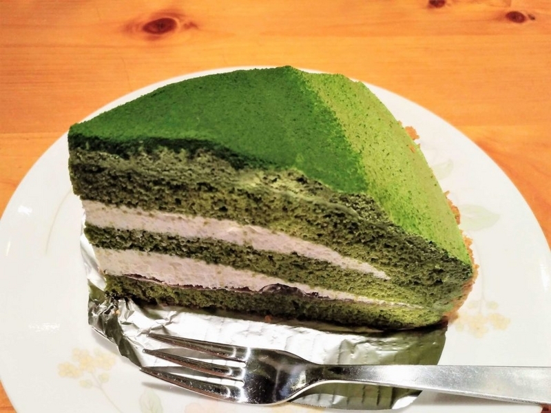 コメダ珈琲　抹茶とクリームチーズのケーキ (3)