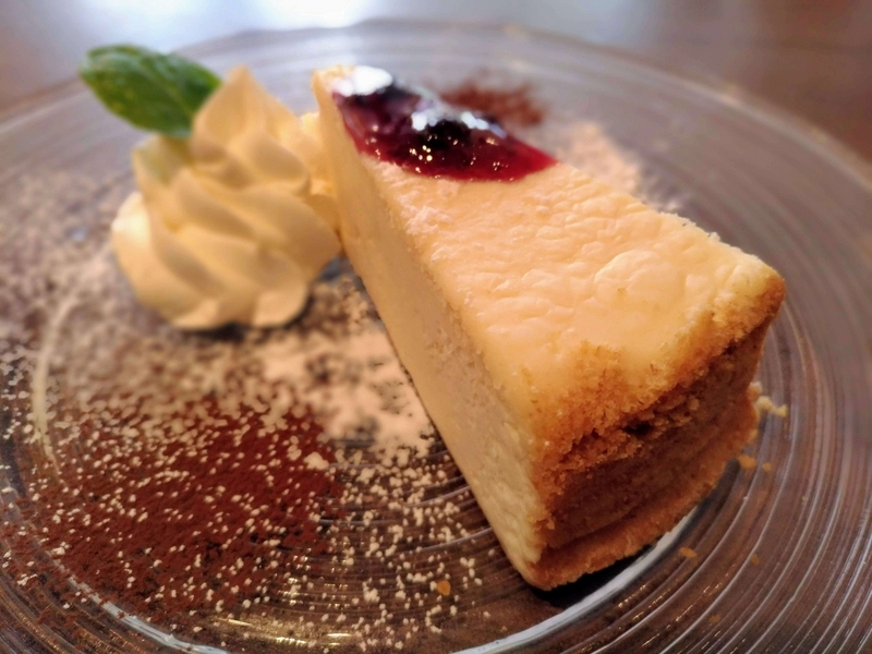 earth cafe　アースカフェ レアチーズケーキ